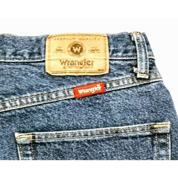 Wrangler Jeans 33x30 Regular Fit Medium Wash #D53 - Picture 3 of 8